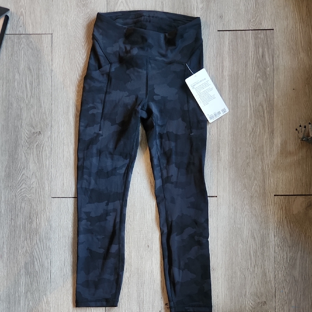 Lululemon Thru HR Camouflage Leggings 23"